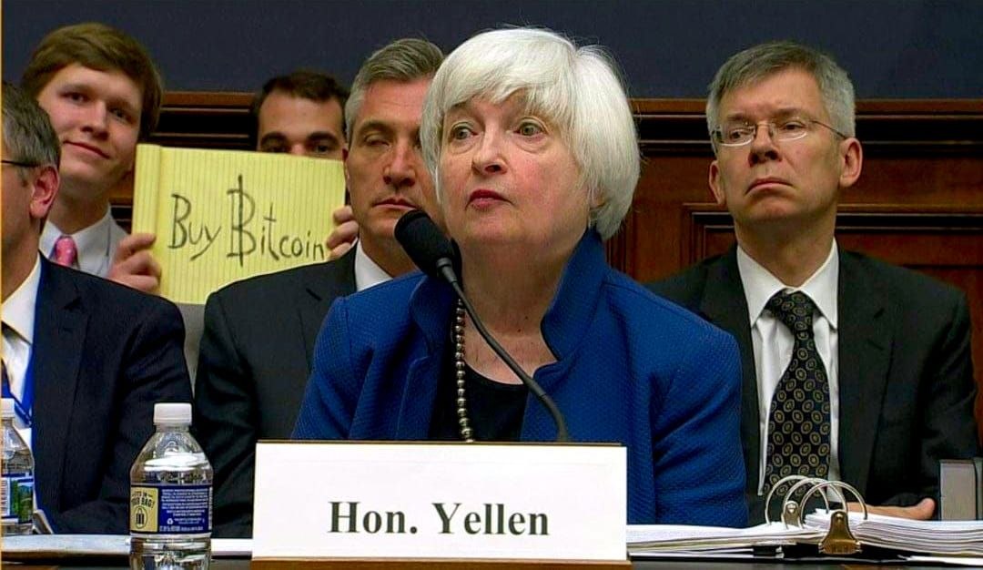 9 YEARS AGO TODAY, A GUY WITH A YELLOW STICKY NOTE MADE THE GREATEST BITCOIN AD IN HISTORY